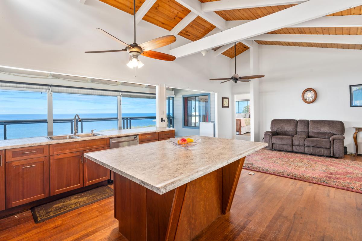 87-3181 Japonica Road Captain Cook, HI 96704 - Photo 11 of 29 Gallery Image 11