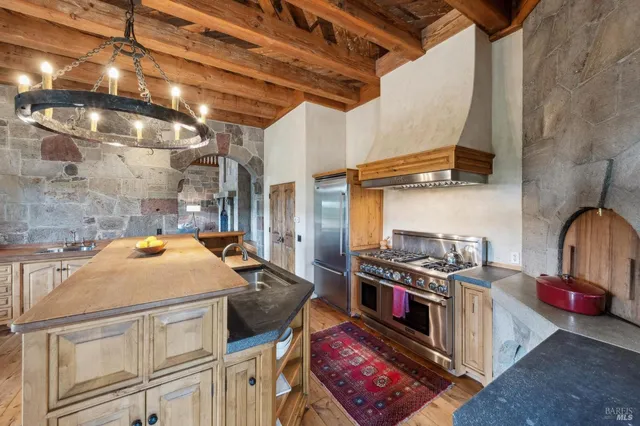 $9,950,000 | 18000 Gehricke Road, Sonoma, CA 95476