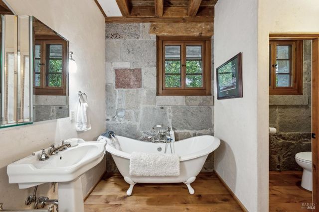 $9,950,000 | 18000 Gehricke Road, Sonoma, CA 95476