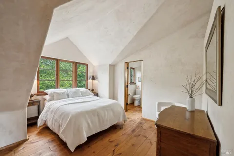 $9,950,000 | 18000 Gehricke Road, Sonoma, CA 95476