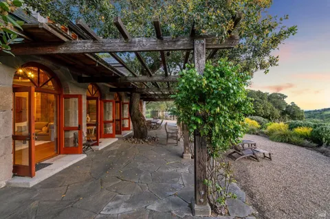 $9,950,000 | 18000 Gehricke Road, Sonoma, CA 95476