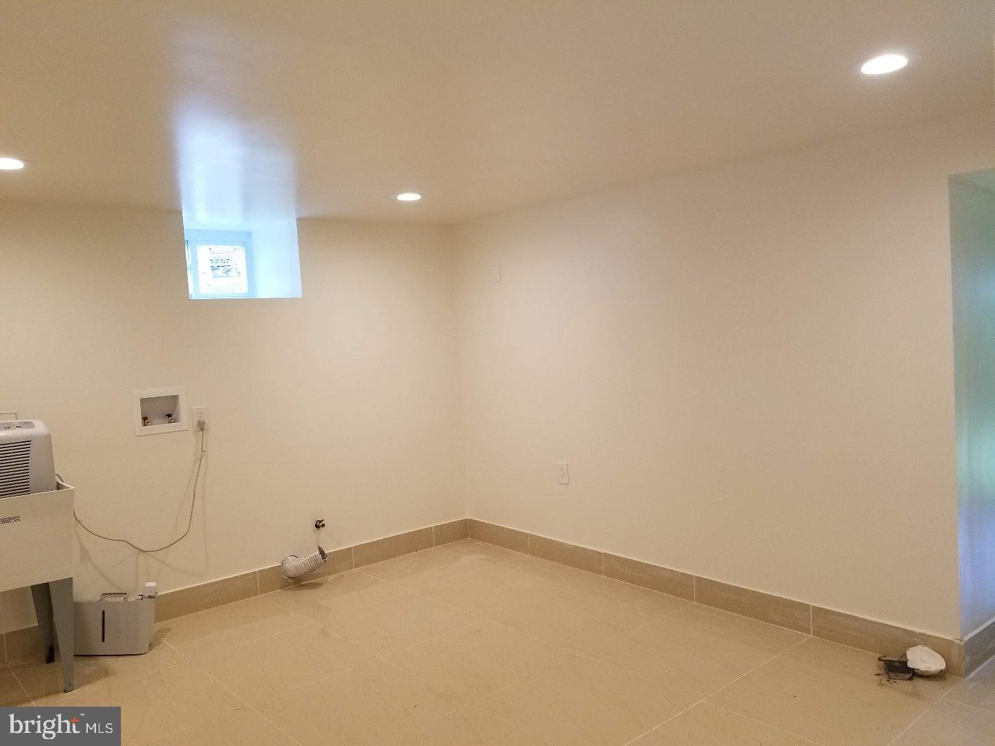 18 North Line Road Newtown Square, PA 19073 - Photo 9 of 15 Laundry Room