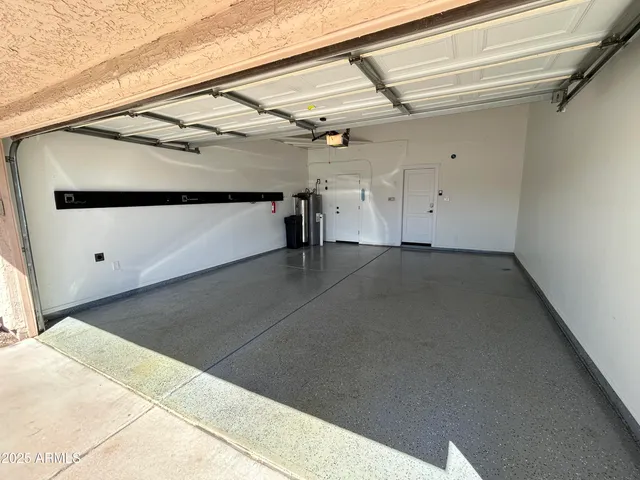 a view of a garage