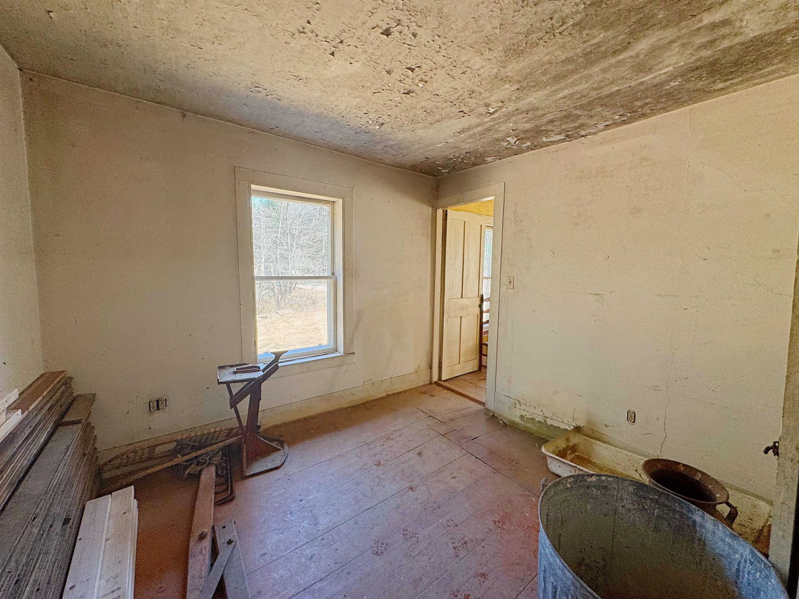 83 Clark Road Acworth, NH 03607 - Photo 4 of 16