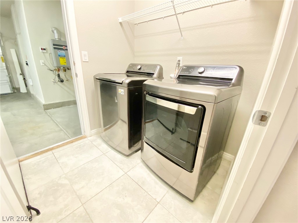 2826 Turnstone Ridge Street Henderson, NV 89044 - Photo 7 of 33