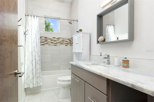 $859,000 | 2637 Bayside Drive South, St. Petersburg, FL 33705