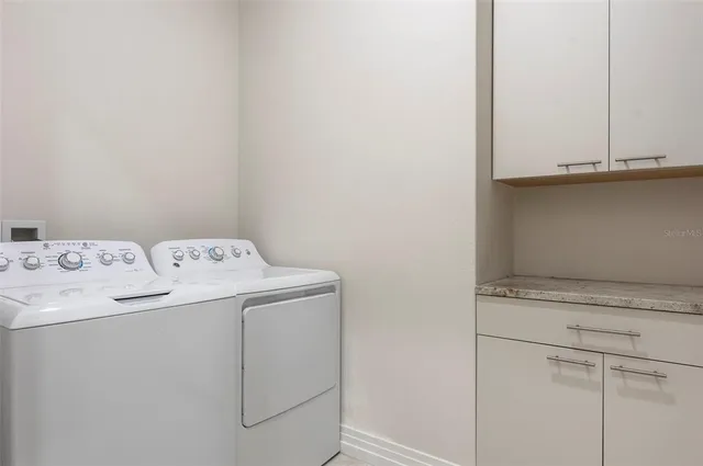 $859,000 | 2637 Bayside Drive South, St. Petersburg, FL 33705