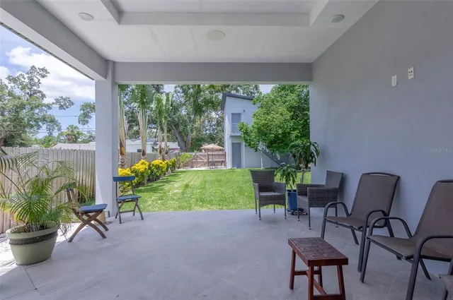 $859,000 | 2637 Bayside Drive South, St. Petersburg, FL 33705