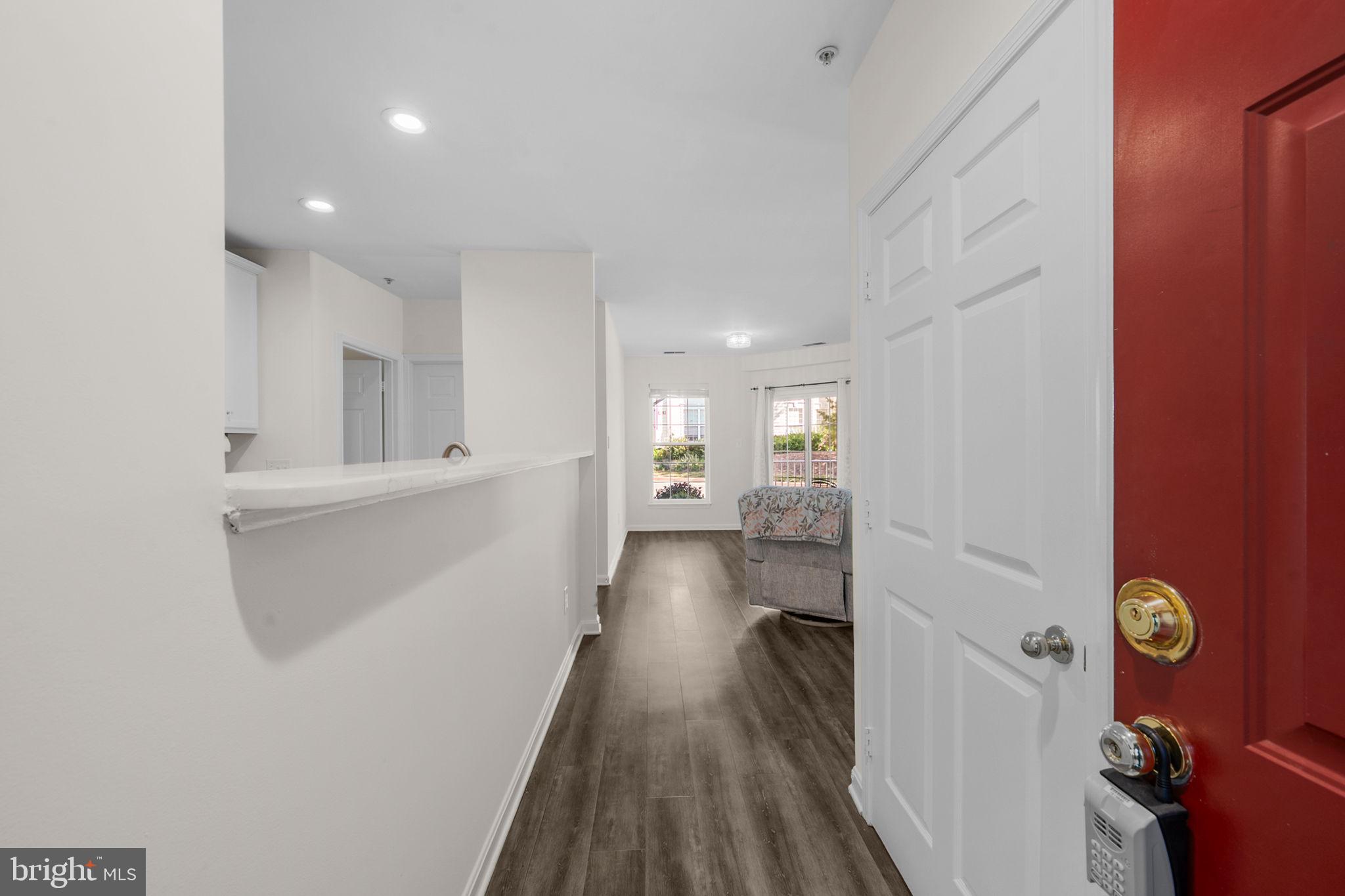 25300 Lake Mist Square, Unit 101 Chantilly, VA 20152 - Photo 11 of 63