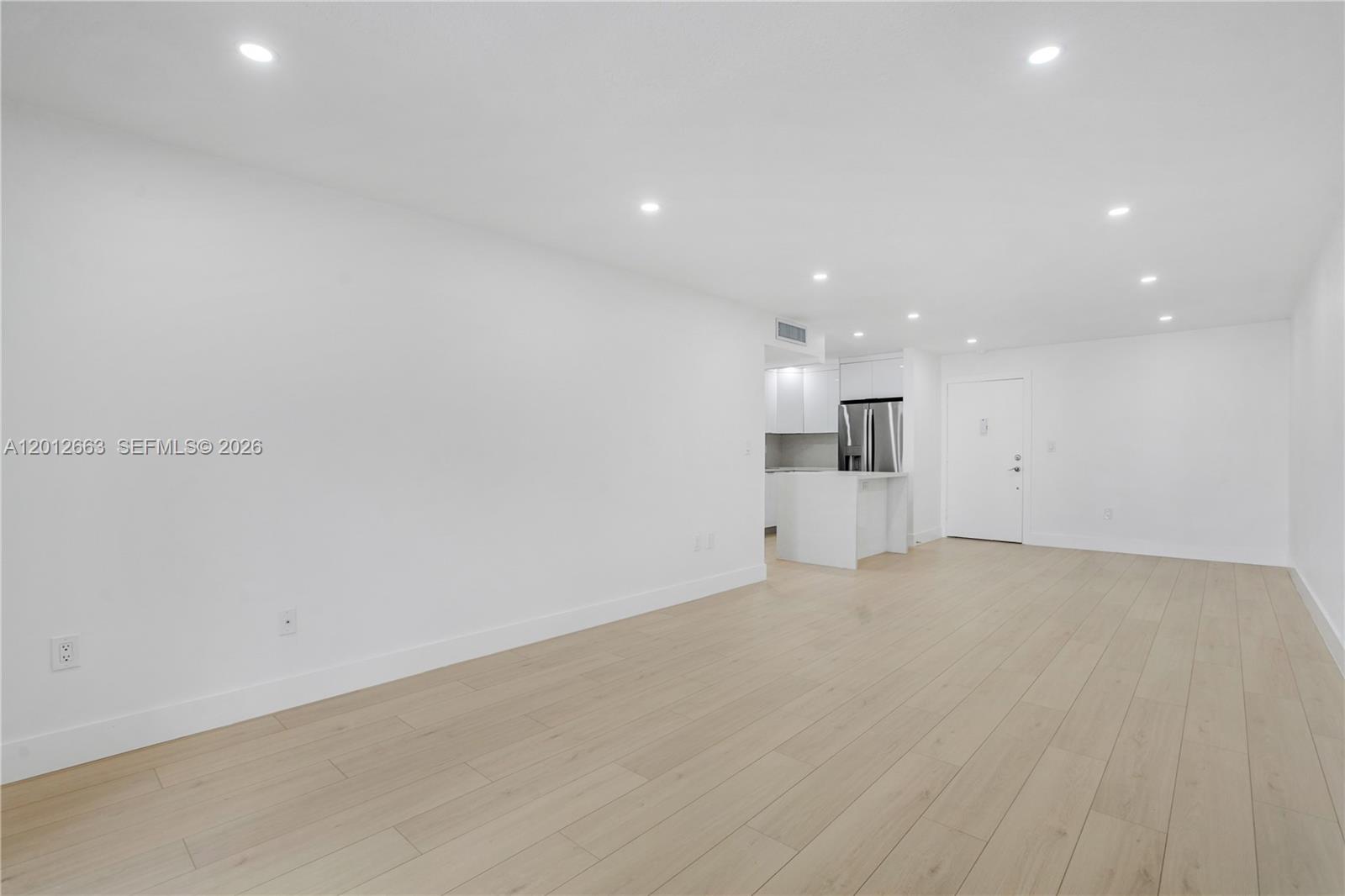 4670 West 13th Lane, Unit 411 Hialeah, FL 33012 - Photo 7 of 28