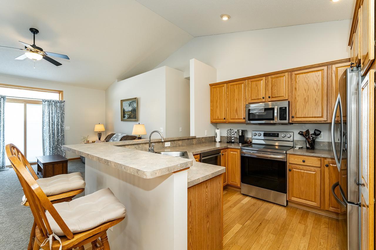 3069 Monroe Drive Northwest Rochester, MN 55901 - Photo 5 of 21