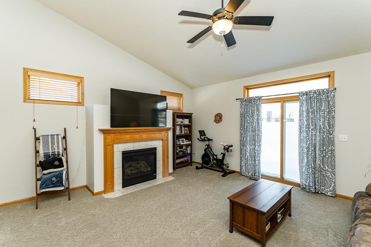 3069 Monroe Drive Northwest Rochester, MN 55901 - Photo 10 of 21