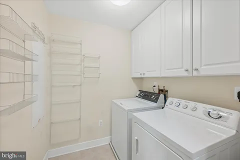 $875,000 | 12500 Park Potomac Avenue, Unit 509N, Potomac, MD 20854
