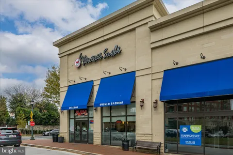 $875,000 | 12500 Park Potomac Avenue, Unit 509N, Potomac, MD 20854