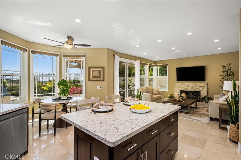4 Santa Rita Lake Forest, CA 92610 - Photo 20 of 78