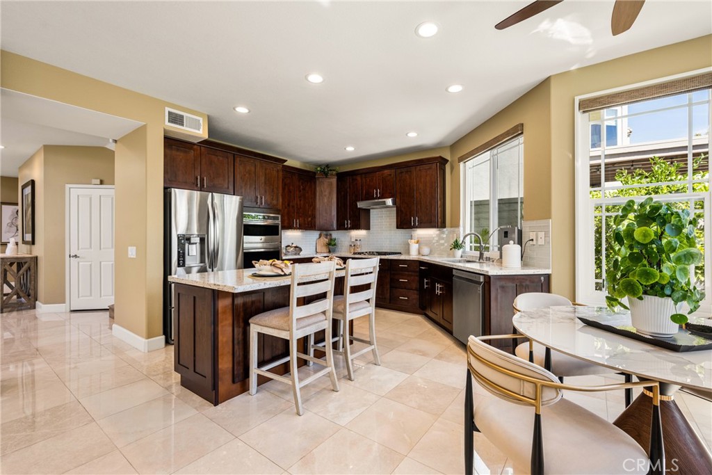 4 Santa Rita Lake Forest, CA 92610 - Photo 30 of 78