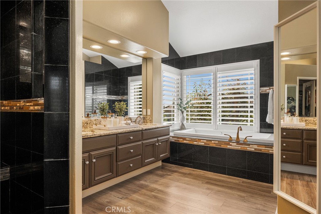 4 Santa Rita Lake Forest, CA 92610 - Photo 44 of 78
