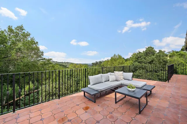 $6,388,800 | 15269 Bohlman Road, Saratoga, CA 95070