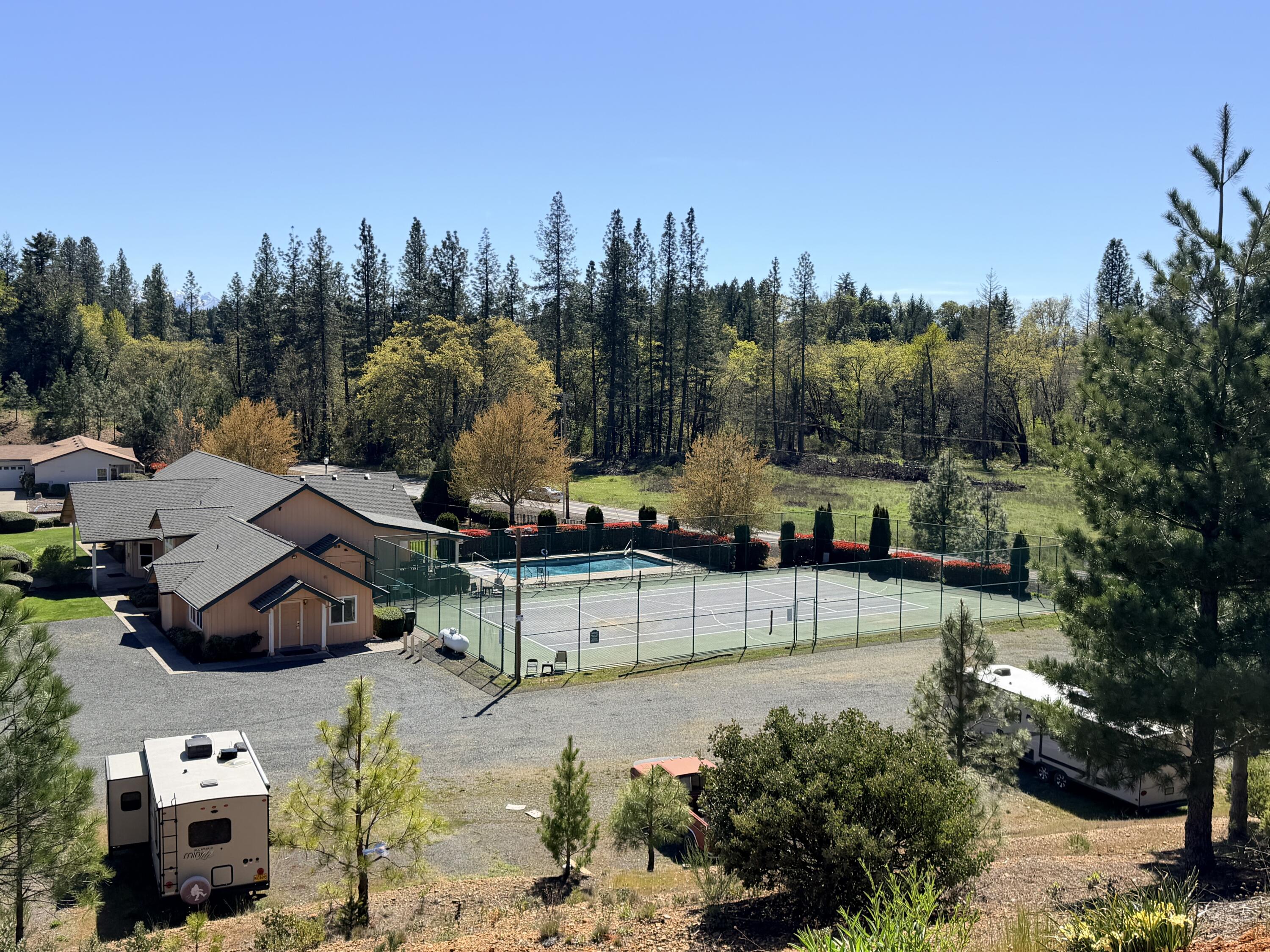 340 Cedar Ridge Drive Cave Junction, OR 97523 - Photo 30 of 37 Community view