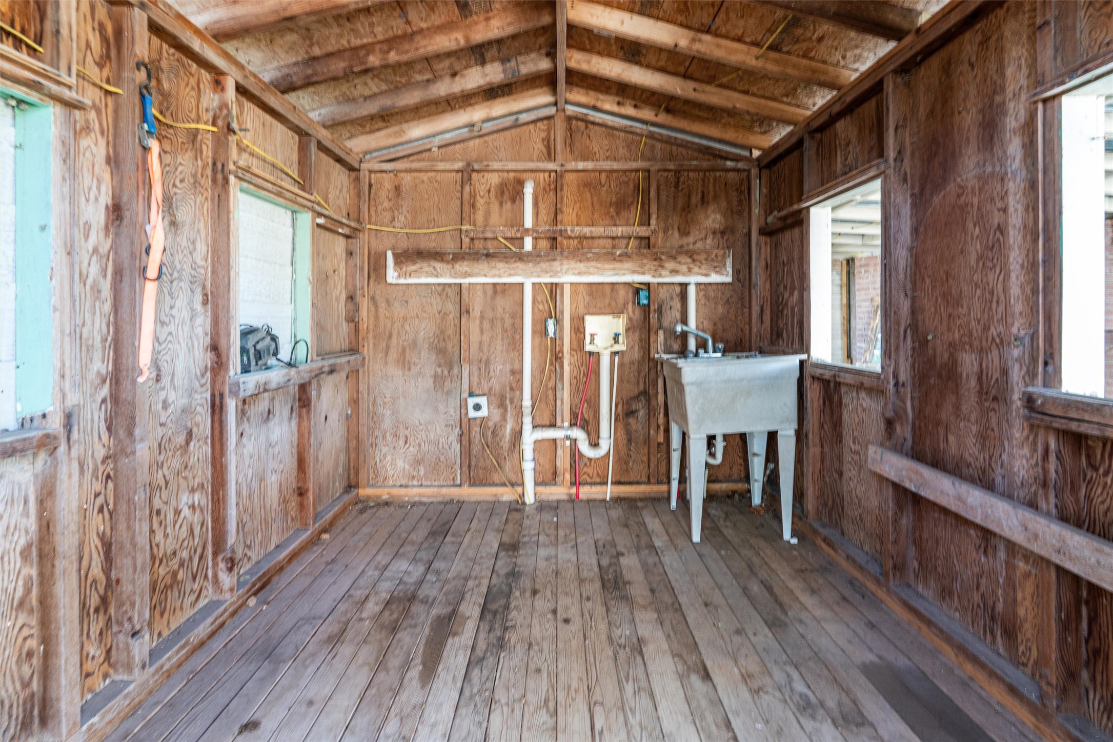 209 Harris Street Elgin, TX 78621 - Photo 32 of 40