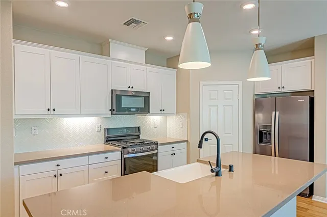 $838,800 | 1705 Almond Tree Place, Upland, CA 91784