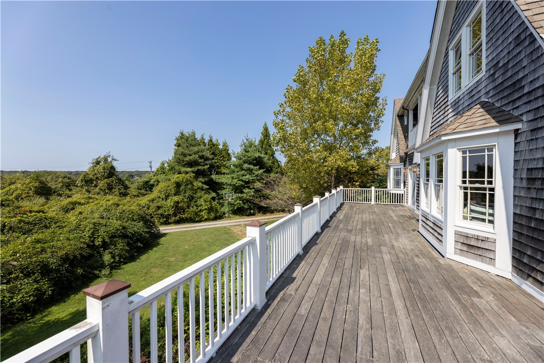 365 Boston Neck Road Narragansett, RI 02882 - Photo 31 of 50