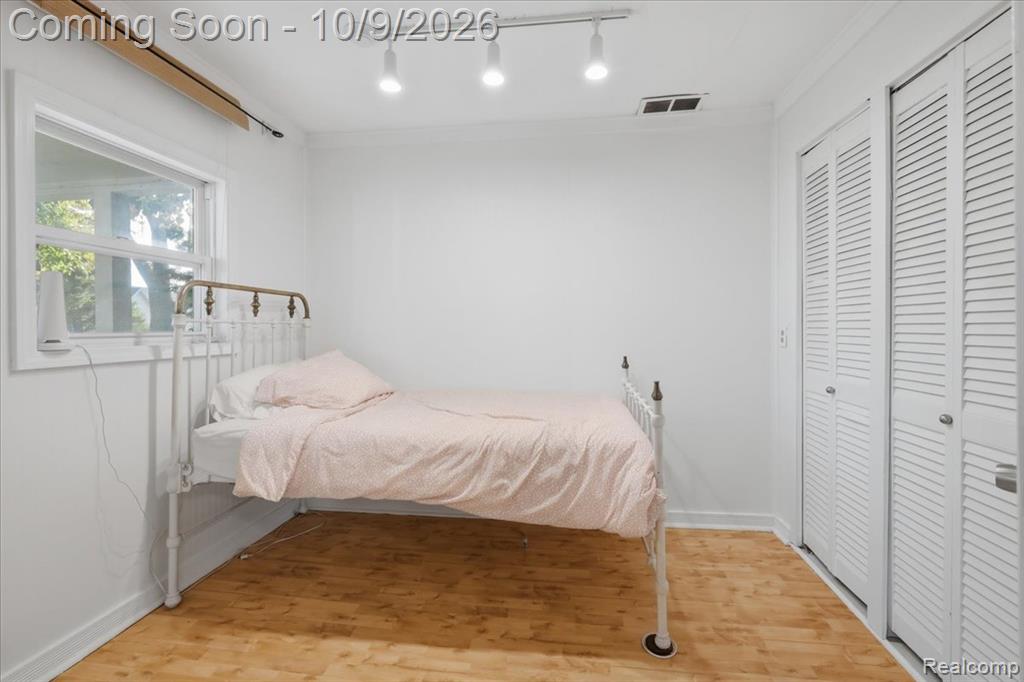 3900 Elmhurst Road Waterford, MI 48328 - Photo 18 of 28 Gallery Image 18