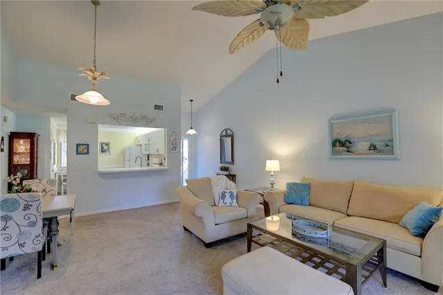 $199,900 | 9635 Riverside Drive, Unit 4, Sebastian, FL 32958
