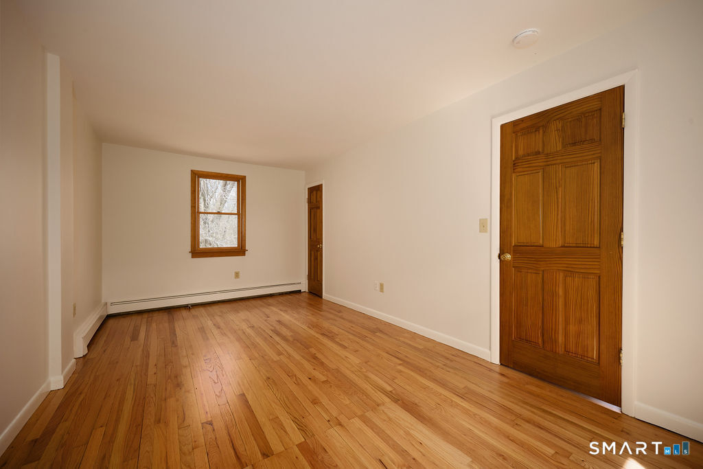 82 Pin Pack Road Ridgefield, CT 06877 - Photo 27 of 36