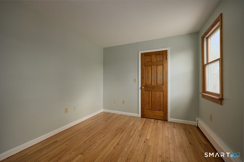 82 Pin Pack Road Ridgefield, CT 06877 - Photo 29 of 36