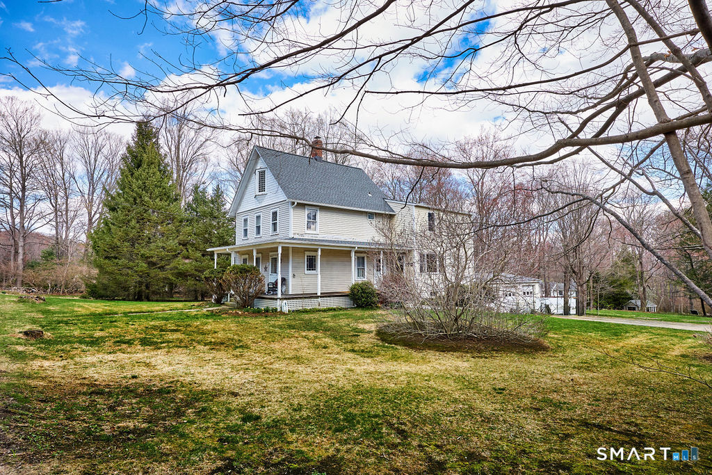 82 Pin Pack Road Ridgefield, CT 06877 - Photo 32 of 36