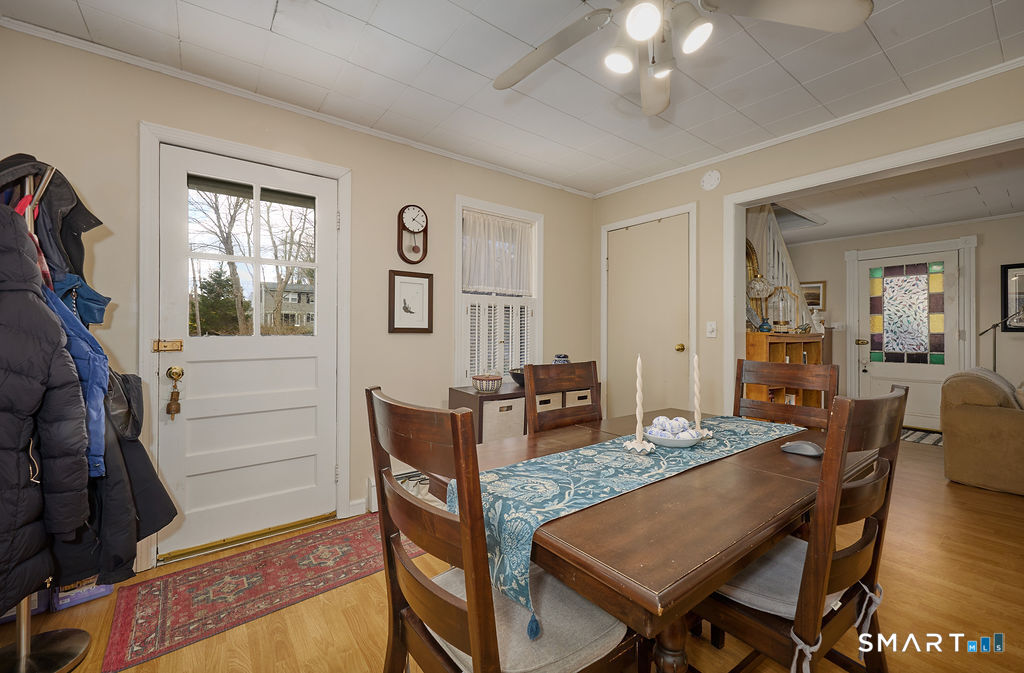 82 Pin Pack Road Ridgefield, CT 06877 - Photo 8 of 36