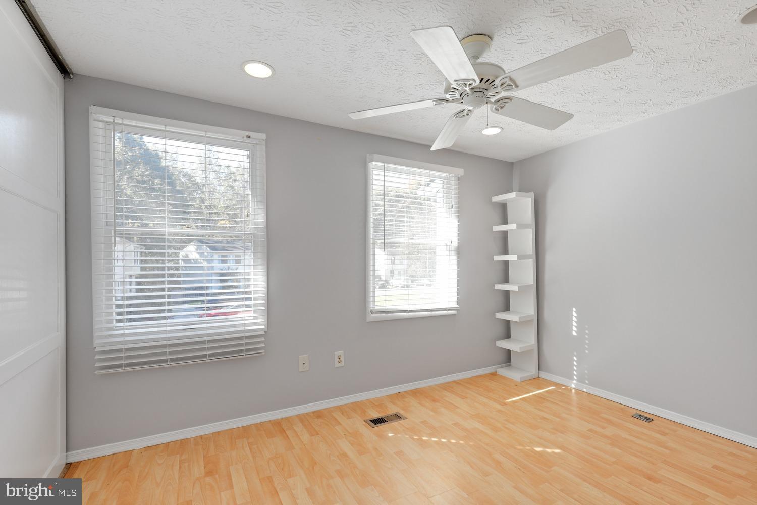 8050 Grandview Court Springfield, VA 22153 - Photo 9 of 21