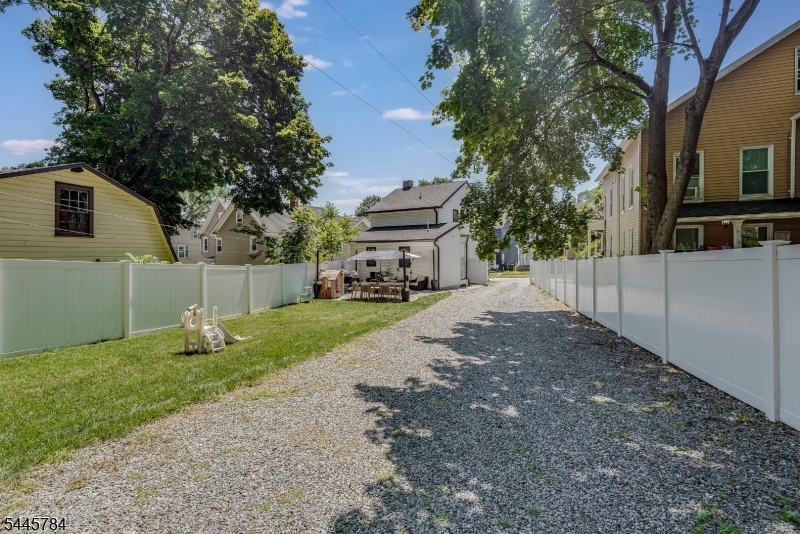 75 High Street Newton, NJ 07860 - Photo 24 of 27
