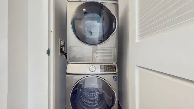 $1,149,888 | 310 West 52nd Street, Unit 17A | Hell's Kitchen