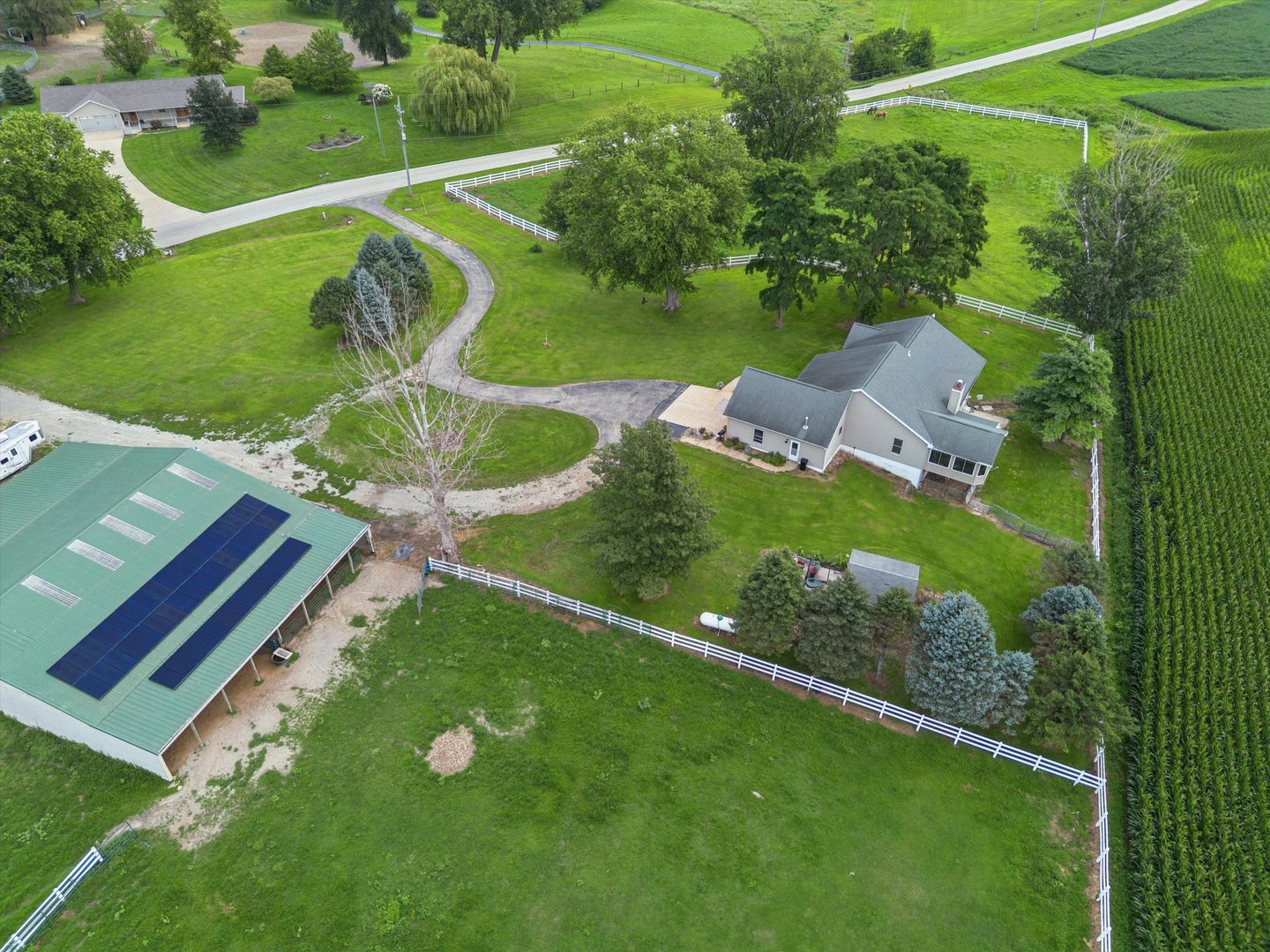 12433 Prairie Center Road Morrison, IL 61270 - Photo 54 of 65 Gallery Image 54