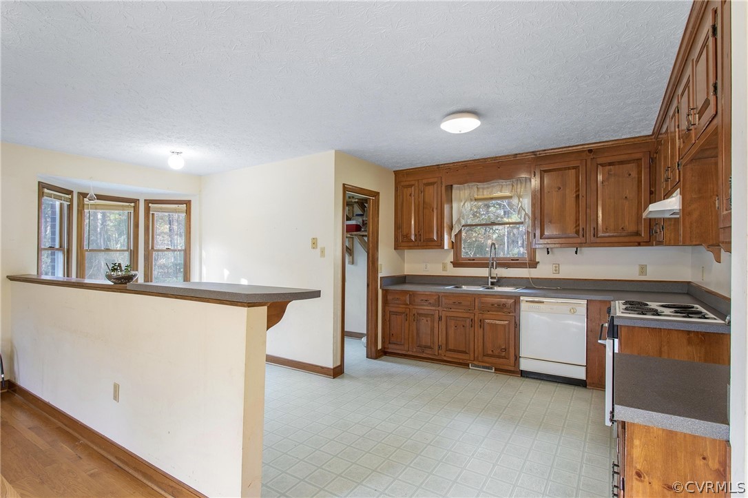 8409 Strath Road Henrico, VA 23231 - Photo 12 of 26