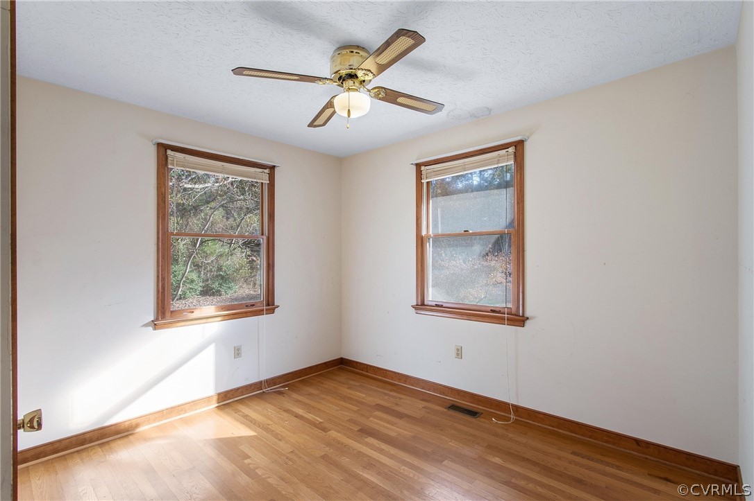8409 Strath Road Henrico, VA 23231 - Photo 22 of 26