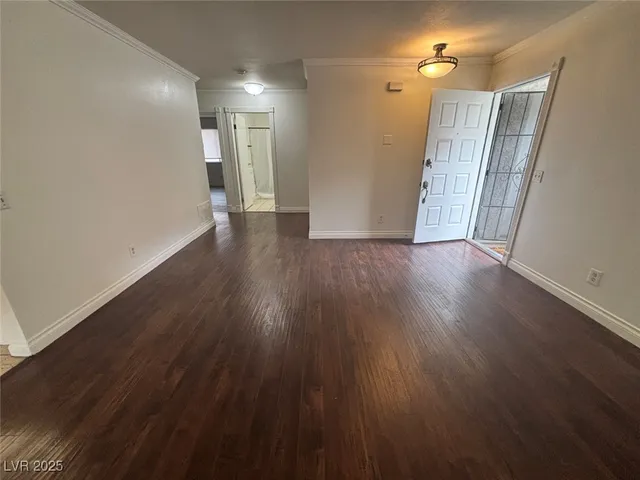 $1,400 | 6611 West Tropicana Avenue, Unit 202, Las Vegas, NV 89103