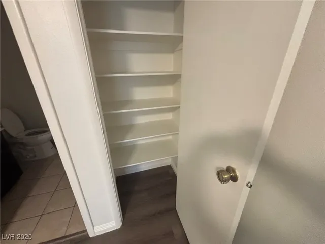 $1,400 | 6611 West Tropicana Avenue, Unit 202, Las Vegas, NV 89103