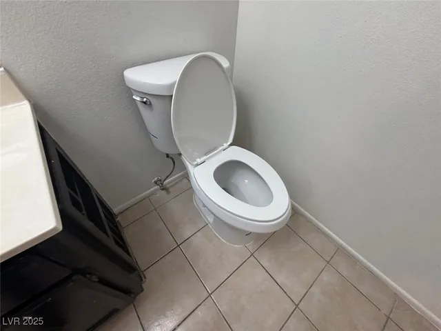 $1,400 | 6611 West Tropicana Avenue, Unit 202, Las Vegas, NV 89103