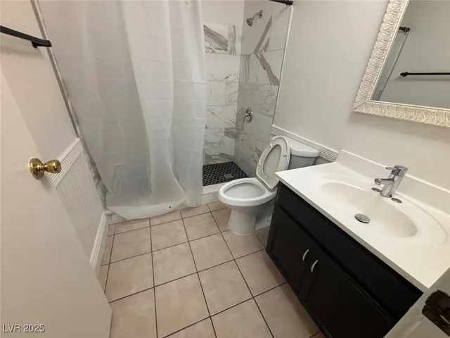 $1,400 | 6611 West Tropicana Avenue, Unit 202, Las Vegas, NV 89103