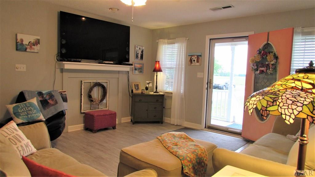 159 Scotland Road Camden, NC 27921 - Photo 3 of 49 Nice open great room