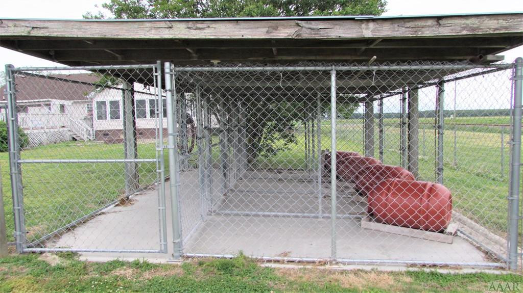 159 Scotland Road Camden, NC 27921 - Photo 47 of 49 Dog pens