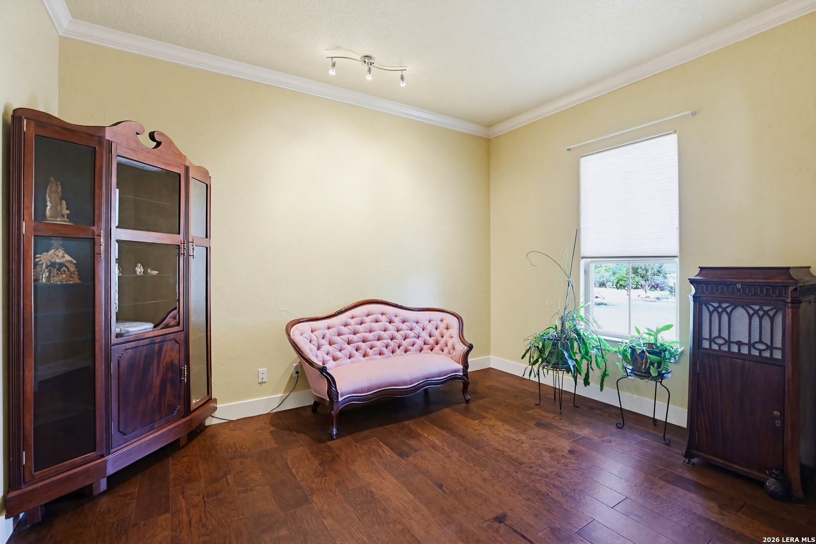 3704 Club View Court Kerrville, TX 78028 - Photo 6 of 50