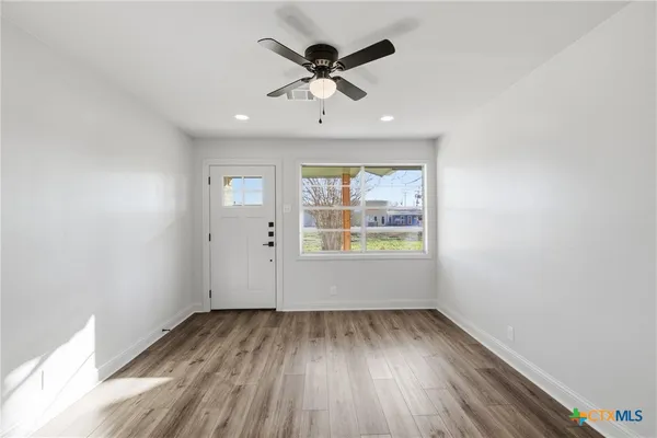 $1,675 | 410 State Highway 95, Little River-Academy, TX 76554