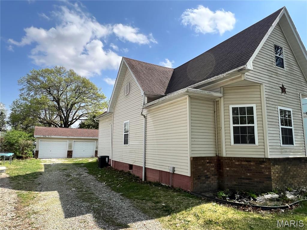 Undisclosed Address Nokomis, IL 62075 - Photo 24 of 31