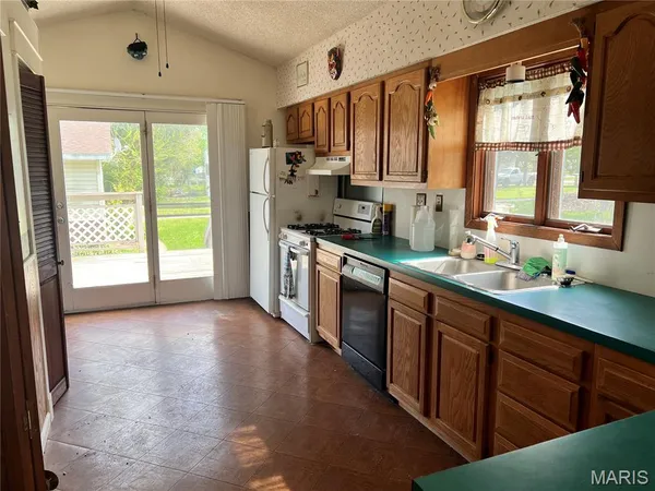 $62,000 | Undisclosed Address, Nokomis, IL 62075