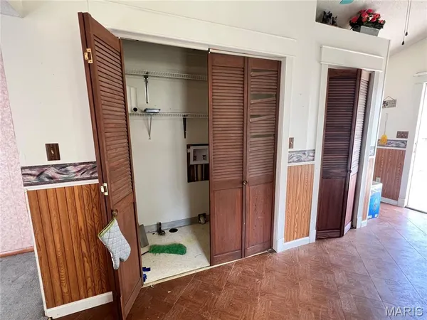 $62,000 | Undisclosed Address, Nokomis, IL 62075