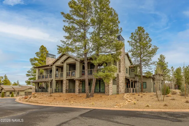 $1,495,000 | 3017 South Tourmaline Drive, Unit 11, Flagstaff, AZ 86005